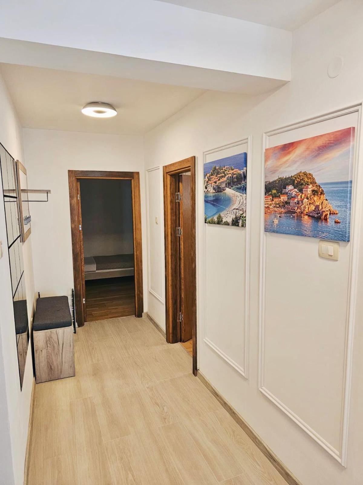 A&a In Blue Horizon Przno With Pool Apartment *